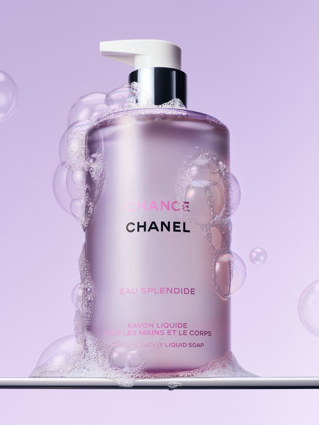Chanel Chance Eau Splendide product photo: lilac and orchid pink, plastic, soft light